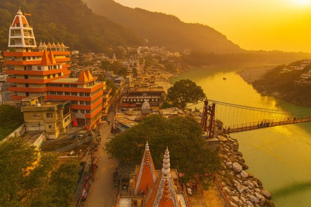 Char Dham Yatra: आखिर ऋषिकेश से ही क्यों शुरू होती है ये पवित्र यात्रा?